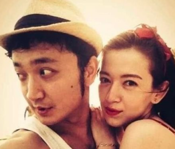 我不管我不管你就是谁都无法替代，我不管我不管你就是谁都无法替代是什么歌（晒月亮姐姐爱心图片引误会）