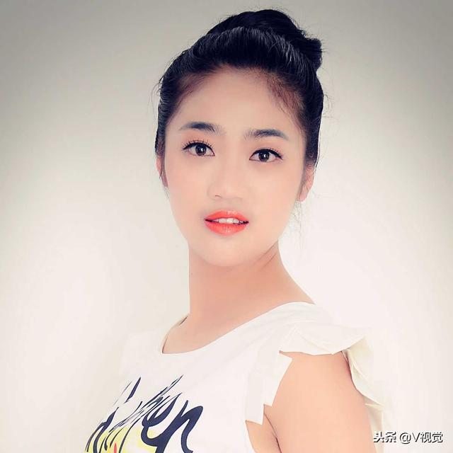 《欢天喜地七仙女》中饰演七仙女的七位女演员