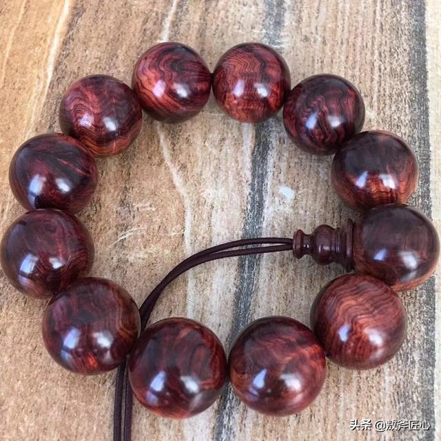 黄花梨的辨别方法，黄花梨鉴别经验大全（海南黄花梨怎么鉴别真假）