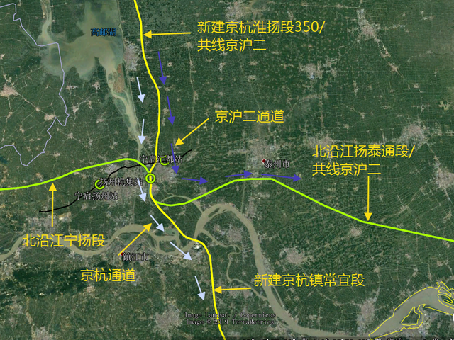 扬州高铁南站在哪里，扬州高铁东站在哪里（北沿江高铁扬州段并站困局）