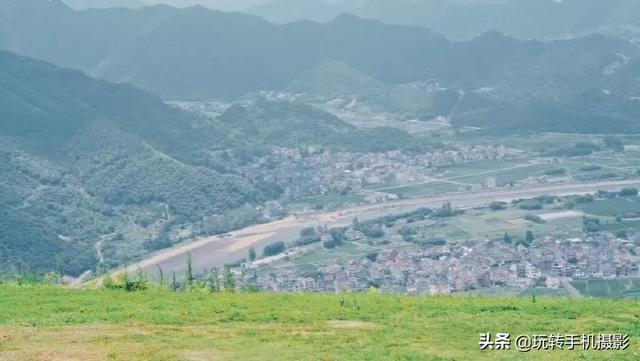 轻颜相机最新版本下载2022免费，轻颜相机免费下载安装（直接抄作业谁修都好看）