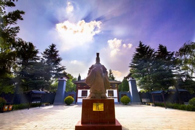 【黄柏木】黄柏木家具好吗，黄柏树木质怎么样（中国最恐怖古墓）