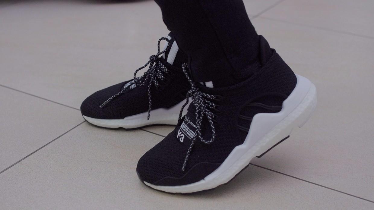 y3是什么牌子(y3为啥那么少人穿)