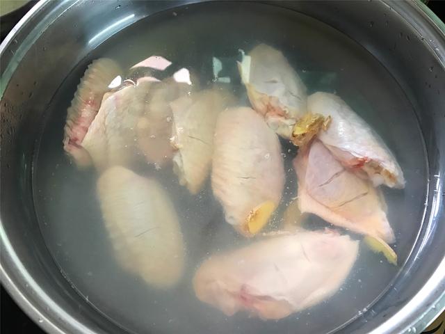 雪碧鸡翅的做法，雪碧鸡翅的做法视频（教你网红做法）