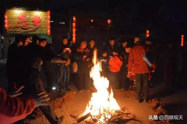 春节放鞭炮的由来，春节放鞭炮的传说来历（中国千年鞭炮史：无鞭炮）