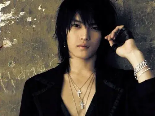 东方神起成员介绍，东方神起成员介绍照片（曾经最强男团东方神起）