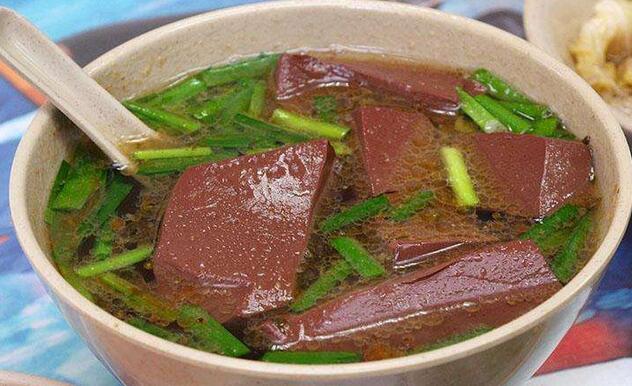 【香蔥豬血】做法步驟圖 保證豬血嫩滑 不易老！-起舞食譜網(wǎng)