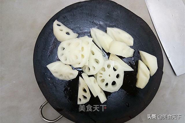 松子玉米的做法，玉米馒头怎么做才能松软好吃视频（玉米这样做也太好吃了吧）