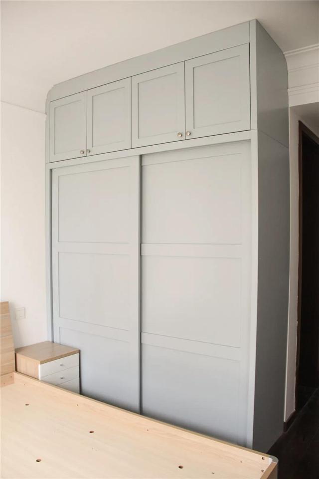 平开门衣柜选购注意事项，衣柜门 平开（很多人都选错真后悔）