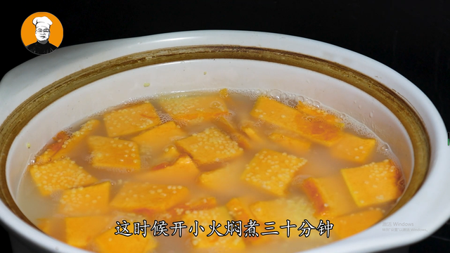 小米粥怎么熬粘稠又香，熬小米粥怎么熬的更粘稠（直接用水煮就错了）