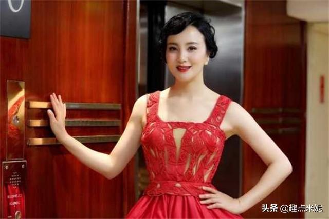 陶虹为什么叫小陶虹，陶虹为啥叫小陶红（大小陶虹不仅撞名字还撞脸）