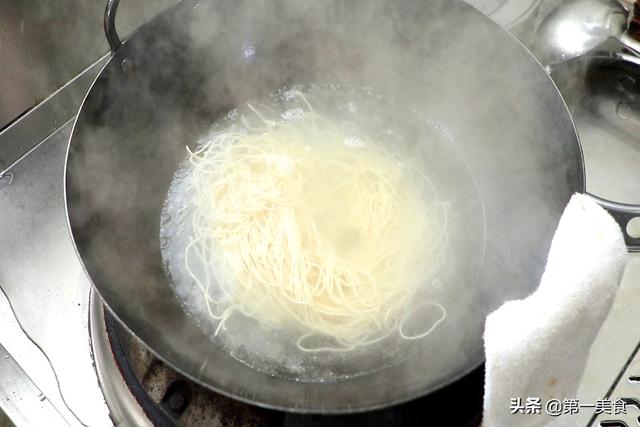 面条怎么做才好吃，面条怎么做才好吃和清淡（面条劲道爽滑）
