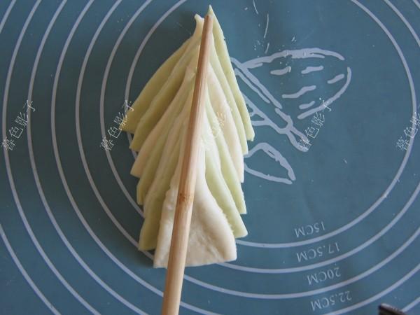 大麦面蒸馒头怎么做，小麦馒头的做法（很适合不会做面食的人）