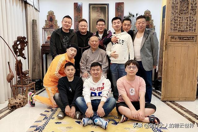 环球人物杂志什么级别，环球人物是一本怎样的杂志（张九龄、周九良、秦霄贤登上了《环球人物》杂志）