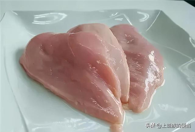 现成的炸鸡排怎么炸酥脆好吃，外面卖15一份的炸鸡排