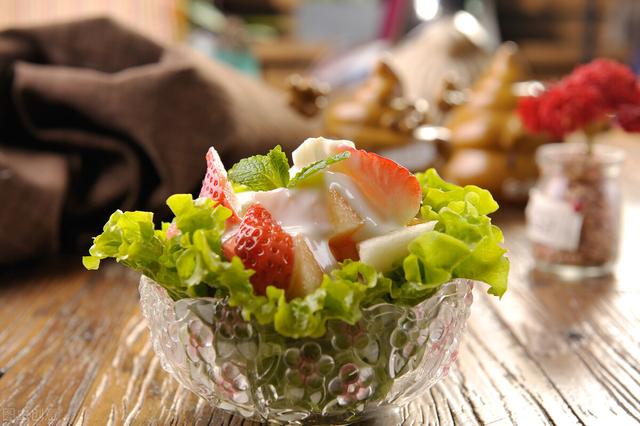 瘦腿动作让你秀出大长腿，超瘦腿的动作（一组自重动作帮你减掉大象腿）