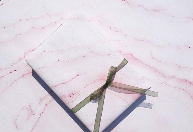 圣诞苹果包装方法，圣诞苹果的包装方法（让你的圣诞礼物别具心裁）