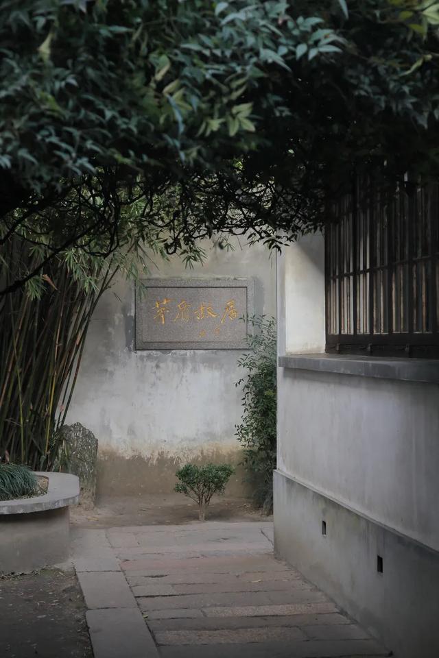 乌镇几月份去最好，十二月份去乌镇好吗（真的很适合在烟雨楼阁中发呆）