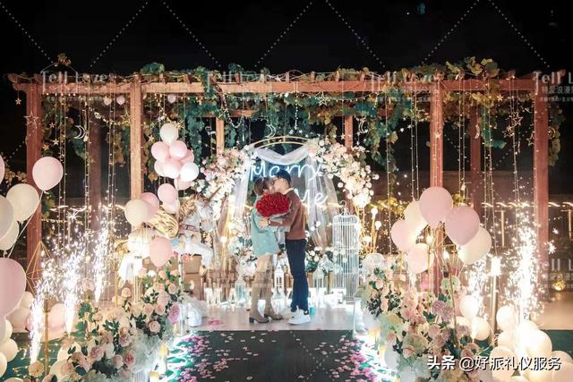 求婚创意：8种创意求婚攻略，求婚创意（比较有创意的求婚）