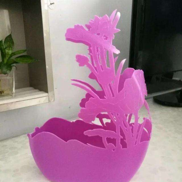 洗衣液瓶子做简易花盆制作方法，洗衣液瓶子如何做制作花盆（洗衣液桶别扔）