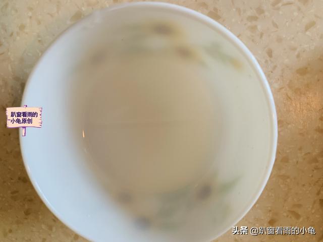 口蘑怎么做好吃，白色口蘑怎么做好吃（一口一个停不下来）