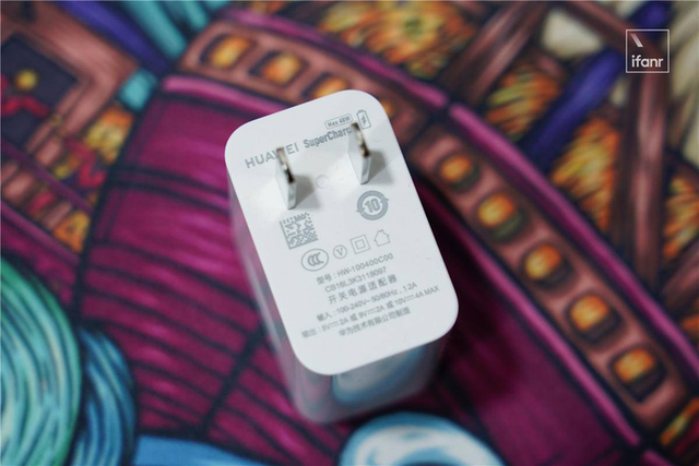 荣耀p30pro，p30pro升级鸿蒙系统（一位面面俱到的艺术生丨模范评测）