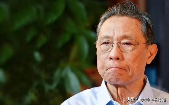 关于疫情作文素材，关于疫情作文素材开头（2020疫情热点作文素材——8个新闻人物+精美赞词+例文选段）