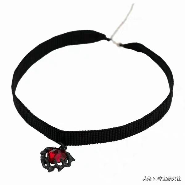 轻奢小众首饰品牌，十大轻奢小众首饰品牌排行榜（5个国内小众轻奢珠宝品牌）