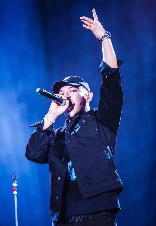 未成年可以进rapper现场吗，未成年可以进私人影咖吗（Battle中越挫越勇的说唱狂人）
