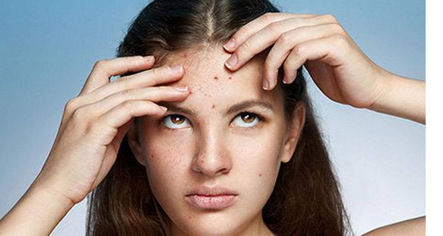 秋冬护肤六大误区，秋冬护肤六大误区是什么（秋冬护肤尽量避开这6个误区）