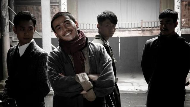 杨烁在哪部电视剧中扮演余老三这个角色，杨烁饰演两个角色的电视剧（没看过杨烁参演的五部电视剧）