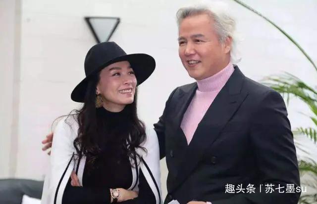 穿旗袍要穿安全裤吗，穿旗袍应该注意什么（穿旗袍漏安全裤还配丝袜）