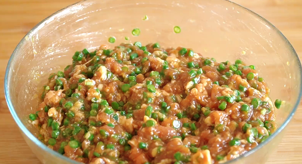 图片[4]-【豆角馅肉包子】做法步骤图 教你简单这样做 松软不塌陷-起舞食谱网