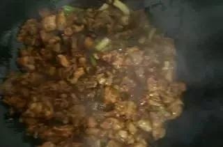 跳水兔的做法步骤是什么,怎么做跳水兔(跳水兔的制作方法) 跳水兔的做法步骤是什么,怎么做跳水兔(跳水兔的制作方法)