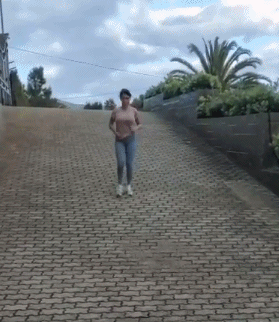 和女朋友做运动，和女朋友可以玩那些运动（两人一起跑步锻炼）