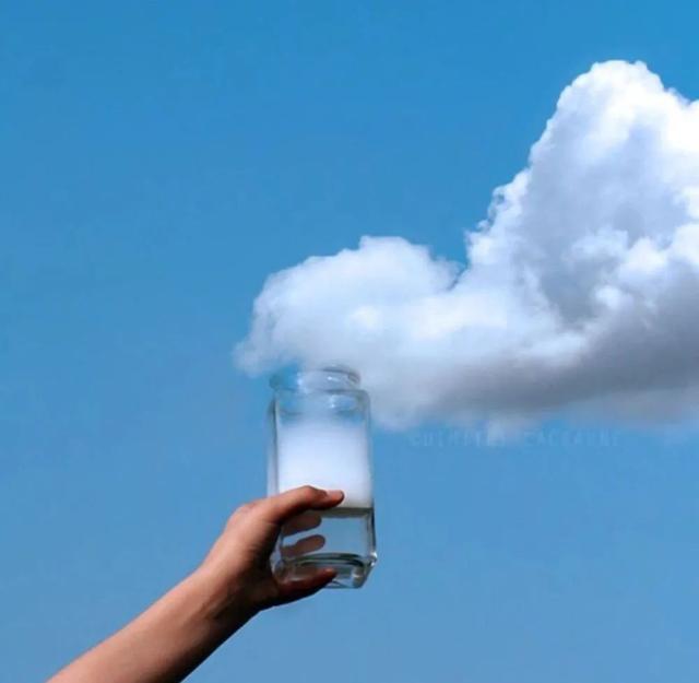 蓝色背景图，蓝色背景图片竖版（蓝色系朋友圈背景图）