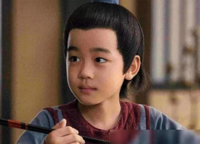 范闲到底是谁的儿子，《庆余年》范闲是谁的儿子（有几个人知道范闲是庆帝的儿子）