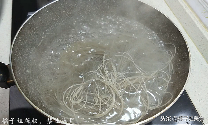 圖片[9]-【酸辣粉】做法步驟圖 又酸又辣-起舞食譜網(wǎng)