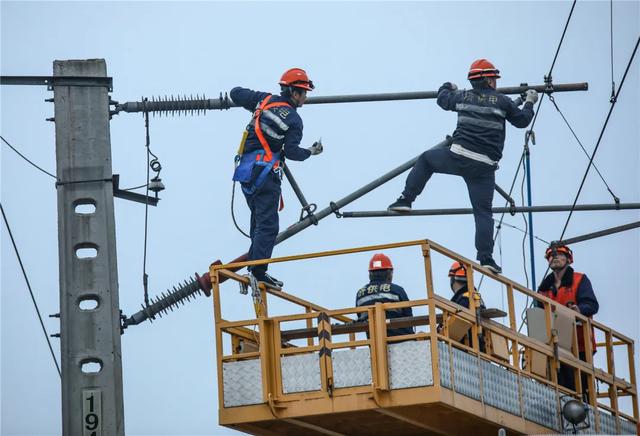 小黄人是什么意思，小黄人你不知道的五件事（原来是在干这个……）