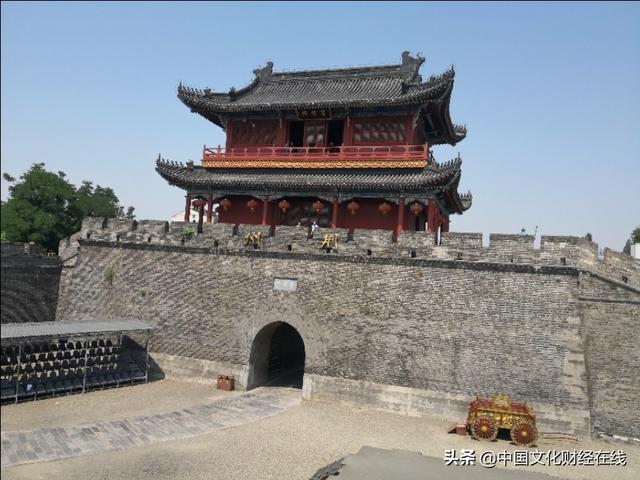 瑰宝是什么意思，历史瑰宝是什么意思（诗词是全世界最特殊的文学形式）