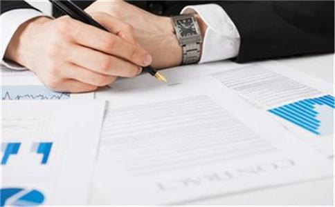 年检需要什么资料，车年检需要什么证件与资料（企业年检需要什么资料）