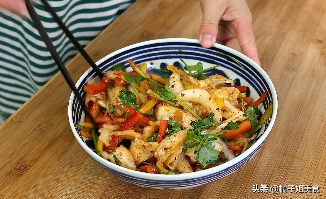 圖片[5]-簡單美味的涼拌白菜幫 脆爽開胃 大人小孩都愛 秋冬必備-起舞食譜網