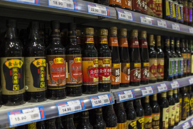 香醋是什么醋，香醋和陈醋哪个好吃（认准醋瓶“3行字”）