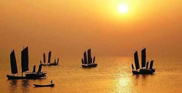 太湖水为什么那么浅，太湖为什么很浅（太湖这个美丽的湖泊是怎么诞生的）