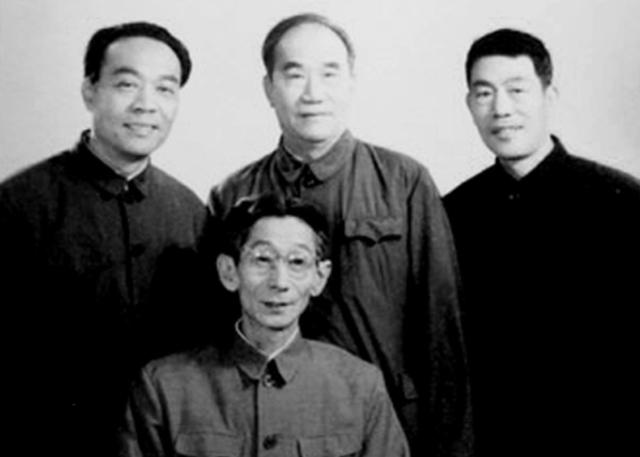 什么叫祖师爷，什么叫祖师爷呢（相声起源漫谈：始于张三禄）