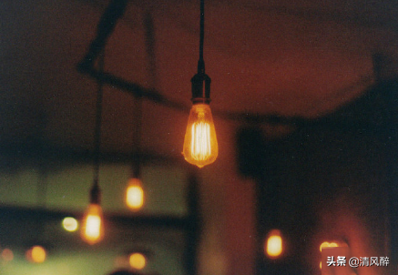 开心的句子说说心情，开心句子说说心情短语（有趣又让人开心的句子）