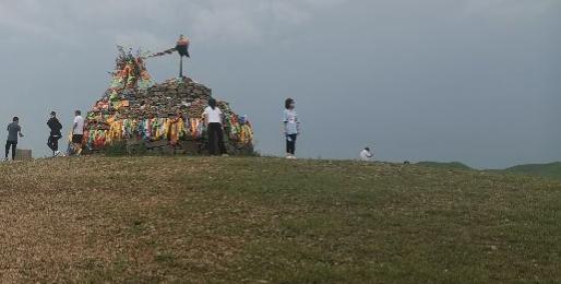 玛尼堆，玛尼堆是用来祈求什么的（路遇“玛尼堆”添石祈福）