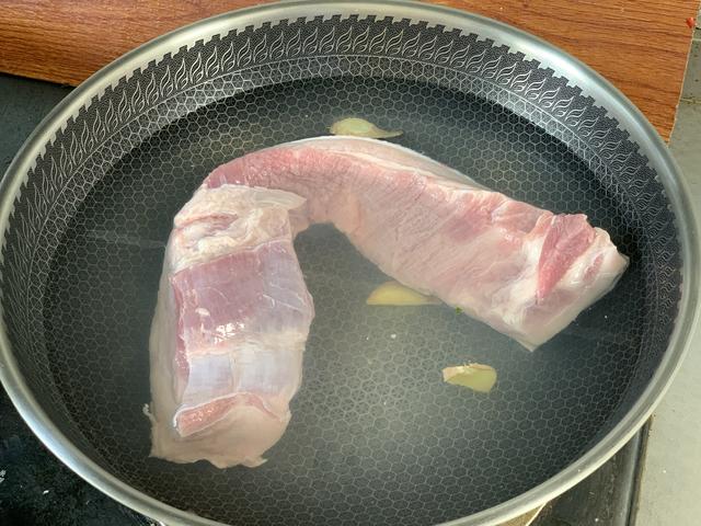 扣肉的家常做法，芋头扣肉的家常做法（掌握好技巧其实也不难）