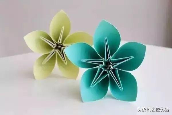 怎么做纸花而且最简单，几种简单折纸花教程