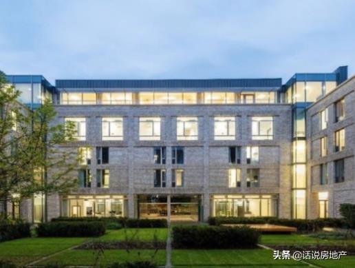 2015高考艺考舞蹈学专业的大学有哪些，舞蹈艺术高考（美国芭蕾舞剧院、澳大利亚布伦特街学校有名气）